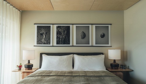 Room, 1 King Bed (Town View)