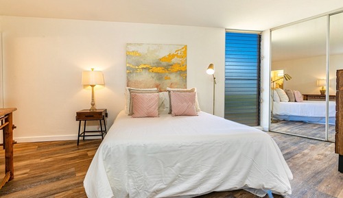 Condo, 2 Bedrooms
