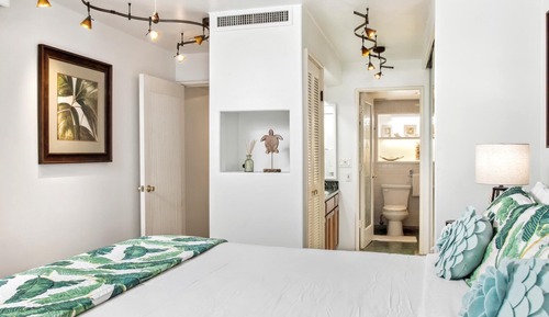 Villa, 2 Bedrooms (Ocean View, Sleeps 6 (POL-109))