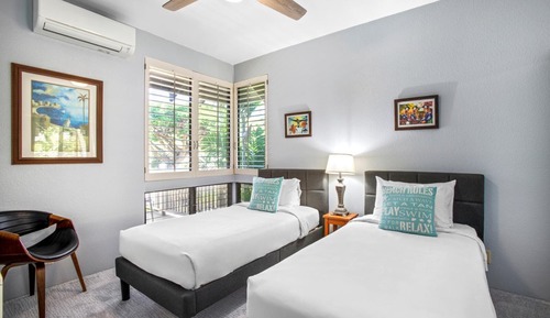 Villa, 5 Bedrooms (Ocean View, Sleeps 14 (ML-3786))