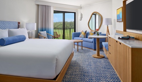 Signature Room, 1 King Bed with Sofa bed, Partial Ocean View (Club Lounge Access, Newly Renovated)