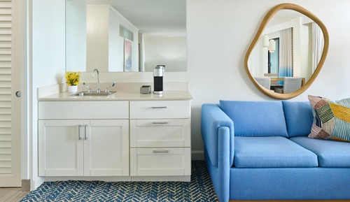 Royal Suite (Pool Ocean View, Newly Renovated)