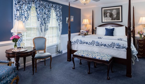Deluxe Room, 1 King Bed