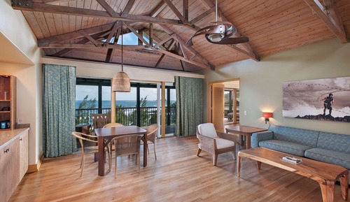 Premier Suite, 1 King Bed, Oceanfront