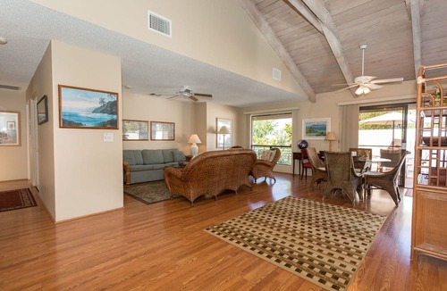 Kahaluu Bay Villa | Hale Nani Loa - White Sands Beach Home by Kona Now