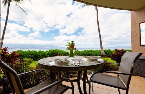 Maalaea Condo | Hawaii Life Rentals Presents Island Sands 110