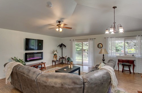 Royal Hawaiian Estates House | Ferns & Frogs Forest Hale 3 Bedroom Home by RedAwning
