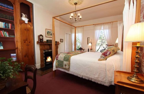 Mendocino Bed & Breakfast | Joshua Grindle Inn