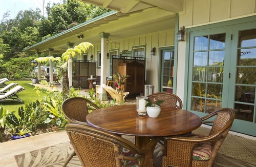 Wailuku Heights Bed & Breakfast | Iao Valley Inn
