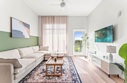 Florida Center Apartment | Riviere 3BR Apartment Stylish King Family Pets Friendly Pool & Gym Near Epic UniverseOpens