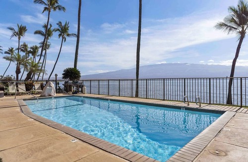 Maalaea Condo | Oceanfront Lauloa 106 - Ground Floor, Modern Renovation, Split-ac, Walk to Beach