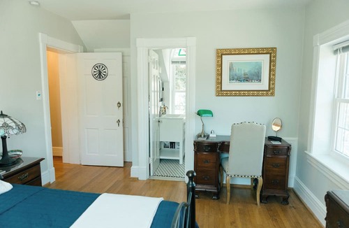 Southport Bed & Breakfast | The Carriage House Inn Bed and Breakfast