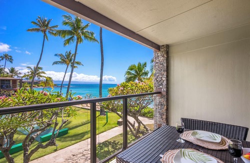Napili Hotel | The Mauian - Boutique Beach Studios on Napili Bay