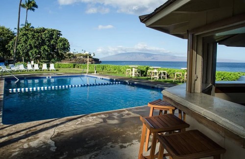 Lahaina Hotel | Your Maui Adventure Awaits! Beachfront, Pool, Minutes to Kapalua Coastal Trail!