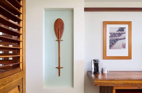 Lahaina Hotel | Your Maui Adventure Awaits! Beachfront, Pool, Minutes to Kapalua Coastal Trail!