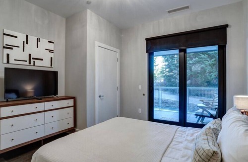 East End - Valley Street Condo | Luxury Downtown Condo City Center