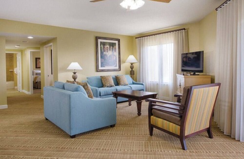 Lake Buena Vista Resort | 2 BR -Bonnet Creek Pools, Dining, Pirate Ship Slide, Mini Golf