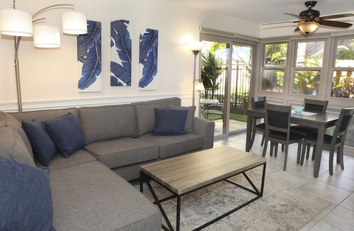 Kihei Condo | OCEANFRONT RESORT- It's Summer Season -Kihei Sands Beachfront Condo-A12