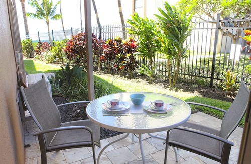 Kihei Condo | OCEANFRONT RESORT- It's Summer Season -Kihei Sands Beachfront Condo-A12