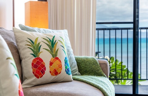Maalaea Condo | Maui beachfront, steps to the sand!*Hono Kai C1*