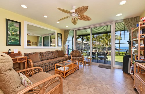 Napili Condo | Romantic! Oceanfront Air Conditioned Condo #114