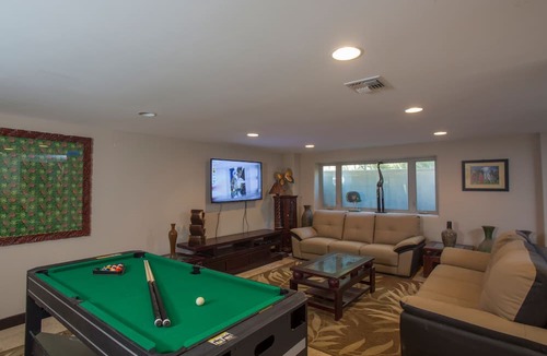 Kaanapali House | Spectacular Sunset and Ocean Views with Pool & Hotbub near Kaanapali Beach