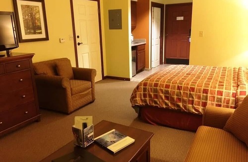 Ellicottville Condo | Tamarack Club 4 Season Condo - Holiday Valley Resort, Ellicottville, NY