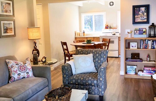 Langley House | Puget Sound/Mtn Sunrise View - NO CLEANING FEE- *PLEASE READ FULL DESCRIPTION *