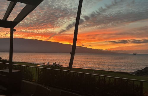 Maalaea Condo | Stunningly Spacious 4-Bedroom Condo With Extra Large Panoramic Ocean View Lanai