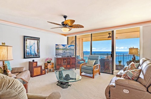 Maalaea Condo | Magnificent Oceanfront Luxury Dolphin Suite with Your Own Private Elevator!