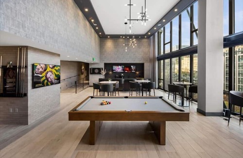 NoMa Hotel | Rooftop Bar & Lounge | 1BR w/Shopping Available Onsite
