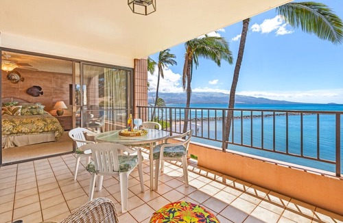 Maalaea Condo | Long Term Rental Maalaea Yacht Marina Oceanfront