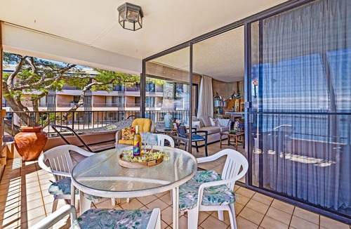Maalaea Condo | Long Term Rental Maalaea Yacht Marina Oceanfront