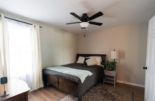 Spencerport House | Spacious 4BR Home w/AC - 15 min from universities & downtown Rochester