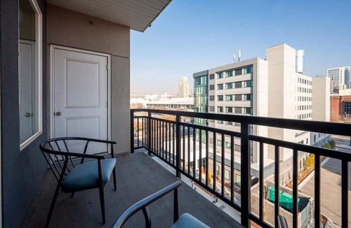 Rio Grande Condo | Boutique 1BR nr Convention Ctr Pool/Htub/Gym
