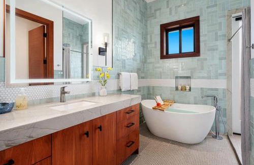 Poipu Villa | Private Luxury 6-bedroom Villa in Kukuiula, Panoramic Ocean View, Heated infinity pool, SPA, Sleep up to 22