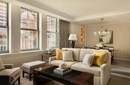 Midtown East Hotel | Waldorf Astoria New York
