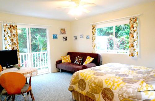 Kalaoa House | Bears' Place Guest House