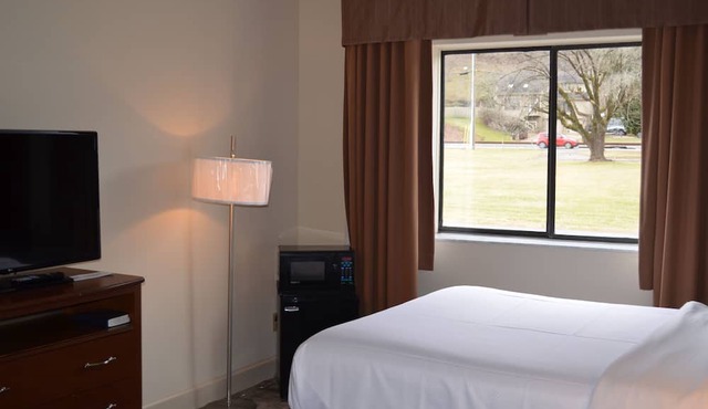 Brookshire Inn & Suites in Pikeville