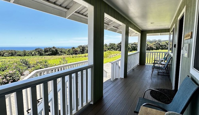 Private Family House with Ocean/Mountain Views