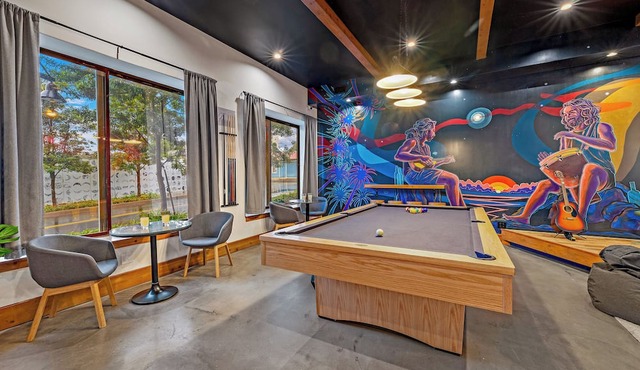 Howzit Hostels