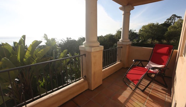 The Mermaid House - Getaway - Surfers Heaven - 28 Day Minimum rental in Malibu