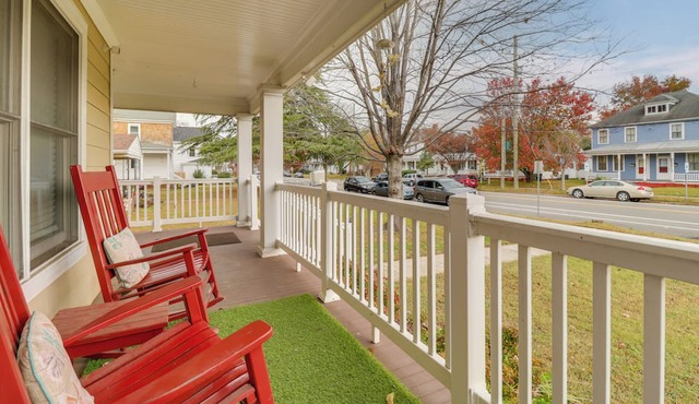 Centrally Located Hampton Roads Home w/Game Room!