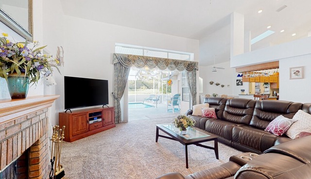 Corner-lot home with private pool, patio & fireplace - near golf/natural springs