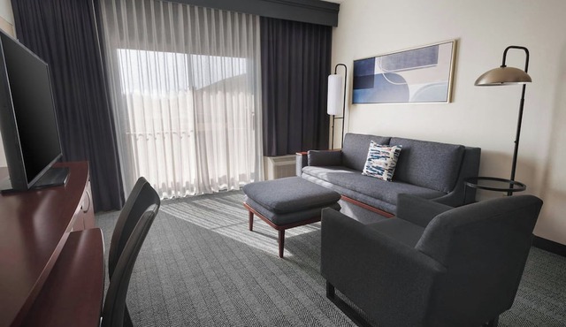 Courtyard by Marriott New Carrollton in Hyattsville