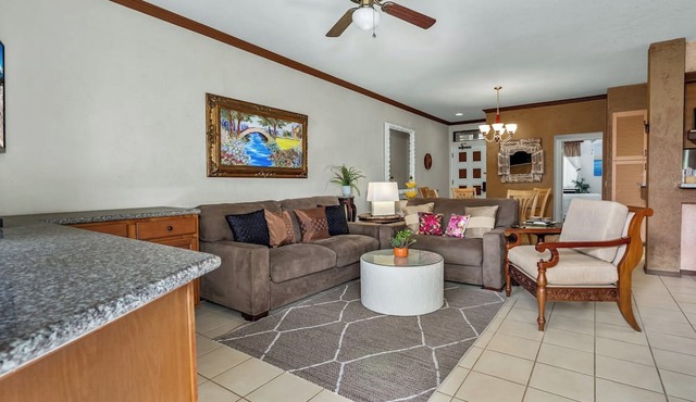 Grand Champions #135, Shared Hot Tub, First Floor, Full A/C, Great Rates