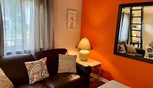 Renovated Bungalow | Walk to Beach | Dog-Friendly in Edgewater