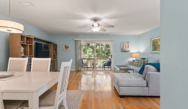 Salt & Light - Demere Landing Villa with Community Pool