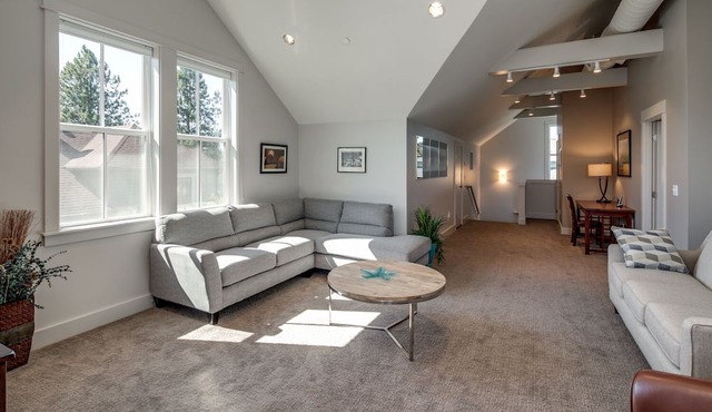 La Conner, Tillinghast Residence A #400