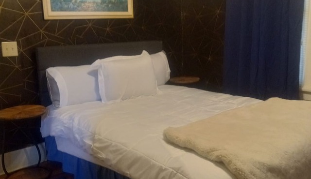 Enjoy the Pleasures of Historic Downtown Dade City- The Dade City Bungalow